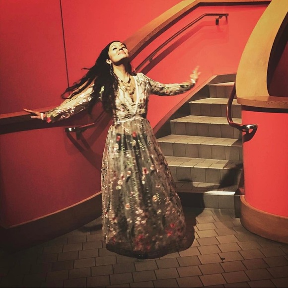 Meet your Posher, Om - Picture 2 of 4